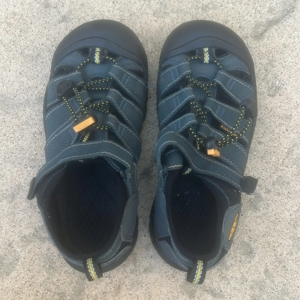 KEEN Newport H2 Kids Blue/Black Sandals Size 1